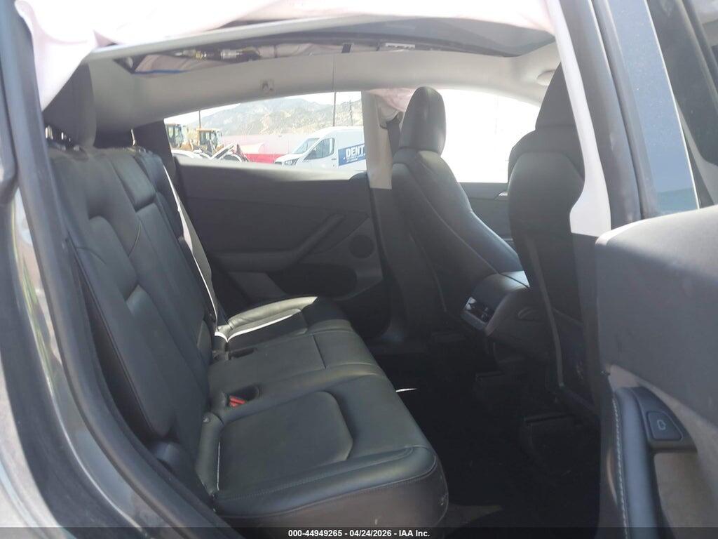 7SAYGDED4PF979411 2023 TESLA MODEL Y photo no. 8