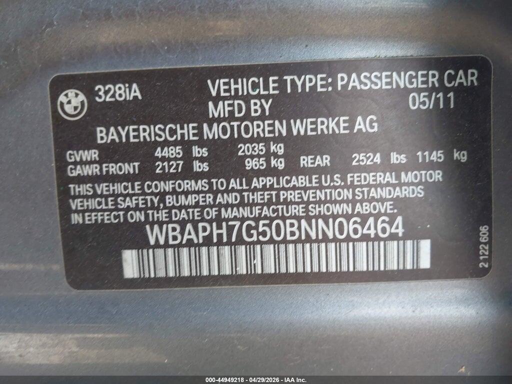 WBAPH7G50BNN06464 2011 BMW 328I photo no. 9
