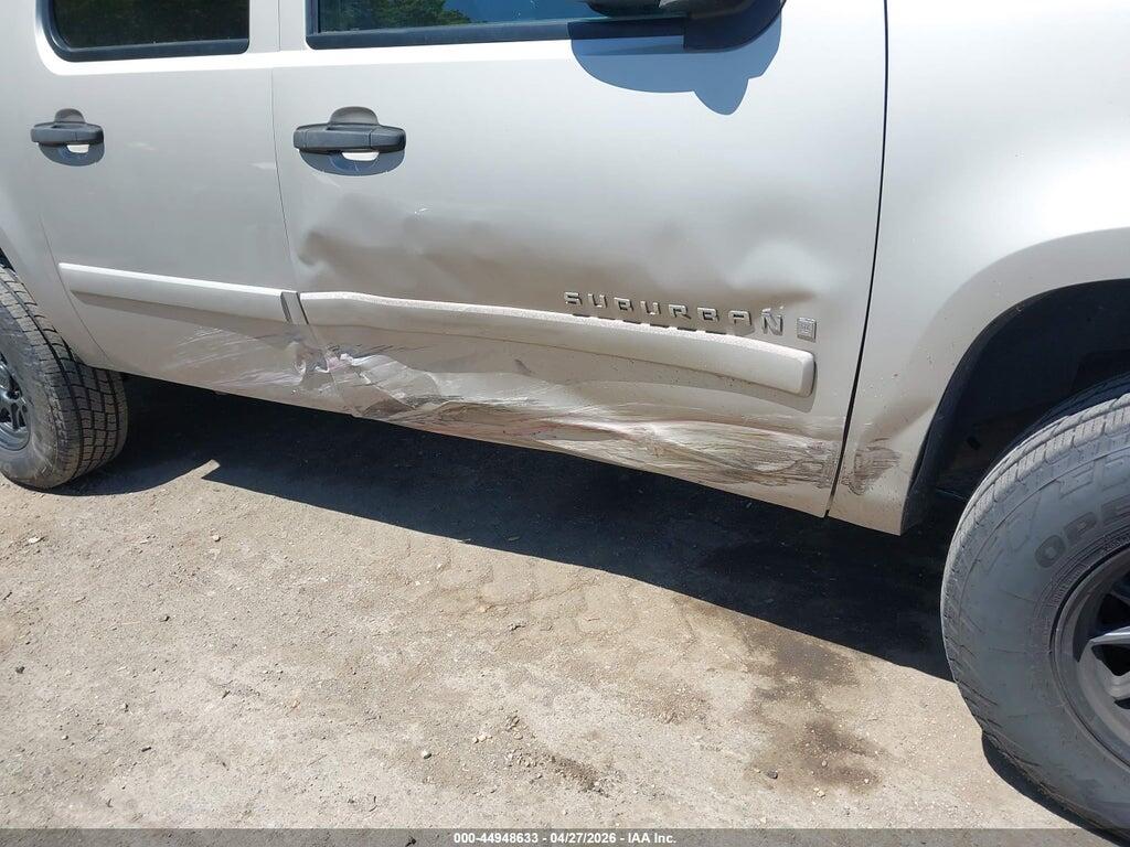 3GNFK16378G187618 2008 CHEVROLET SUBURBAN 1500 photo no. 6