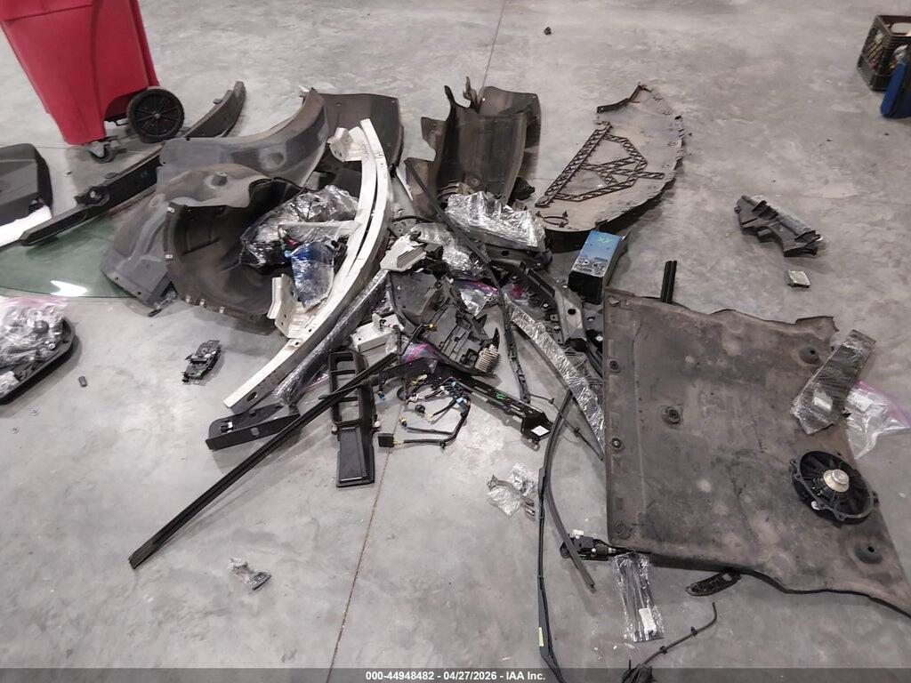 5YJ3E1EB3LF636304 2020 TESLA MODEL 3 photo no. 12