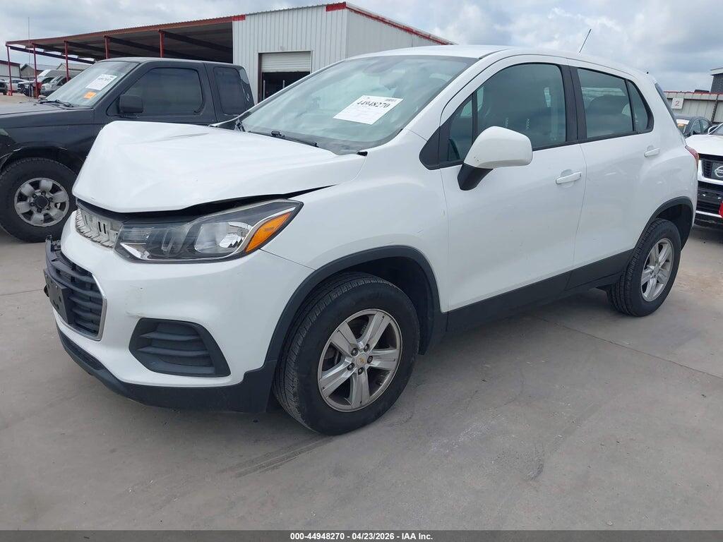 KL7CJNSB0HB242919 2017 CHEVROLET TRAX photo no. 2