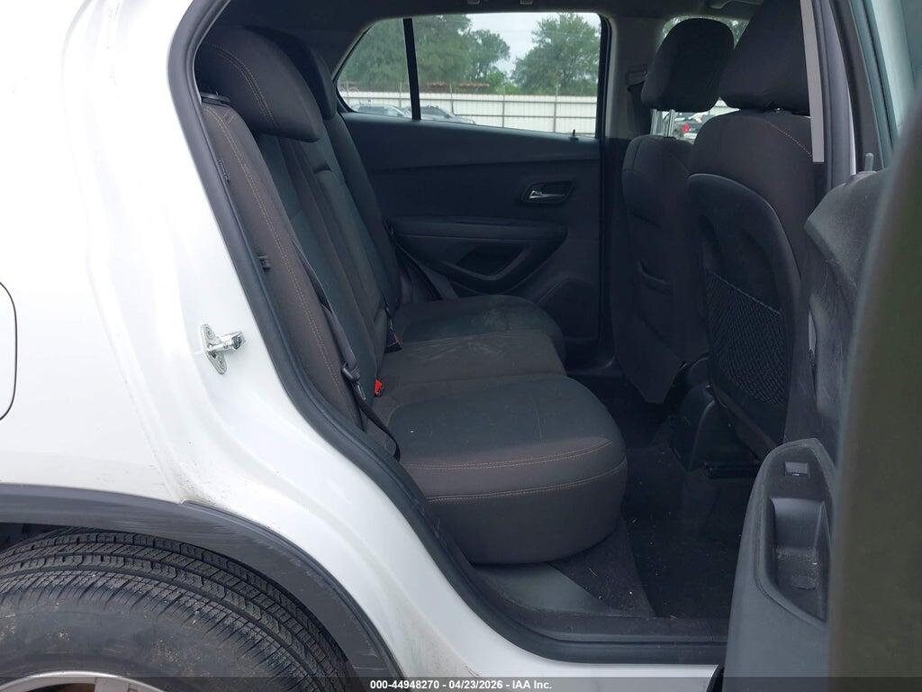 KL7CJNSB0HB242919 2017 CHEVROLET TRAX photo no. 8