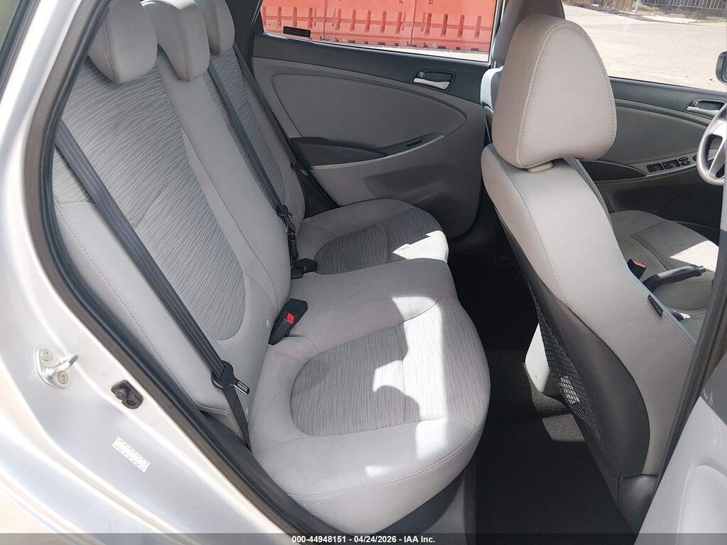 KMHCT4AE9GU045216 2016 HYUNDAI ACCENT photo no. 8