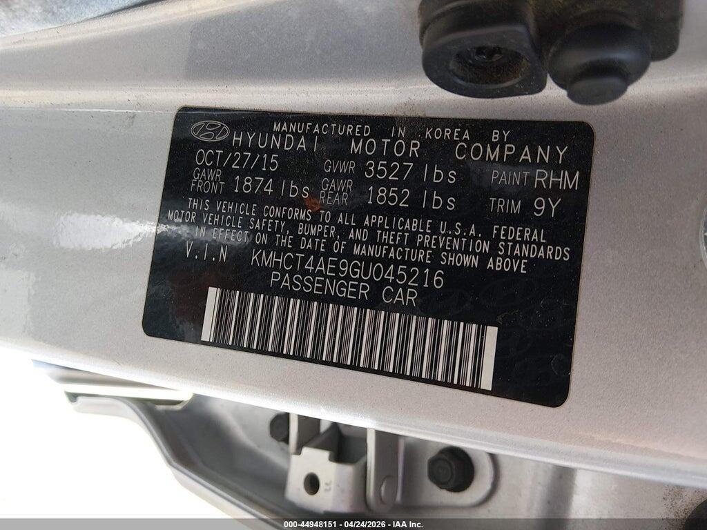 KMHCT4AE9GU045216 2016 HYUNDAI ACCENT photo no. 9
