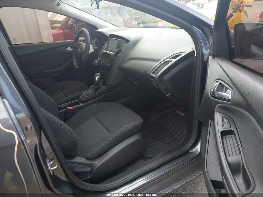 1FADP3F24JL278400 2018 FORD FOCUS photo no. 5