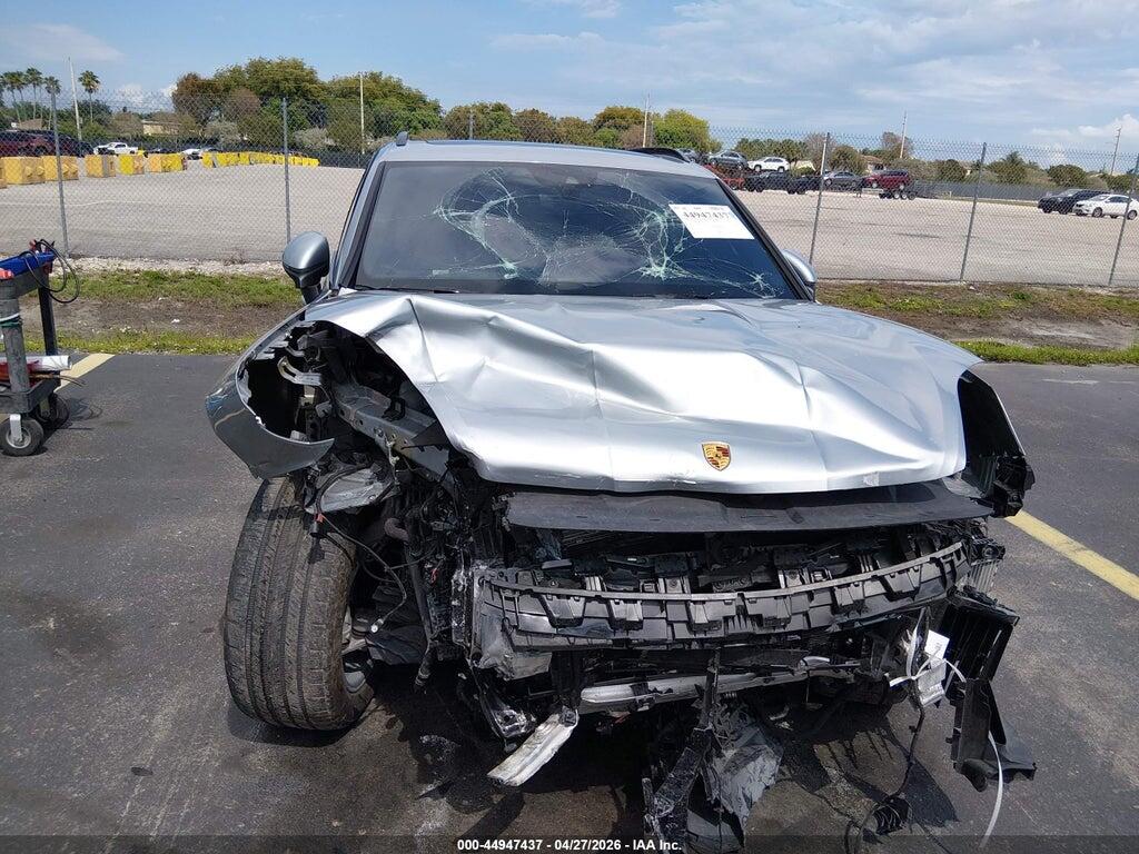 WP1AL2AY5RDA35472 2024 PORSCHE CAYENNE photo no. 6
