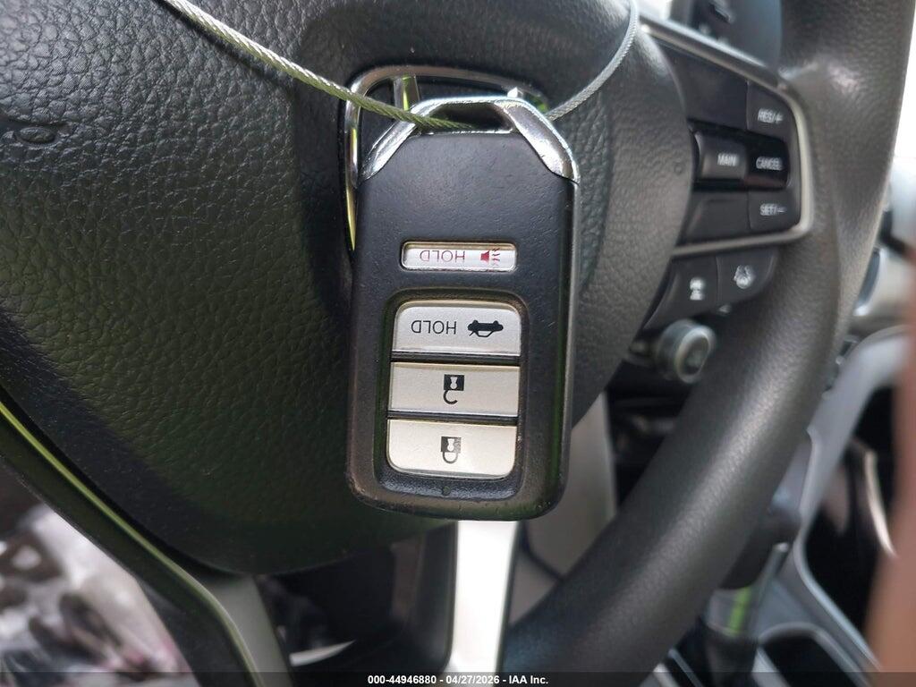 1HGCV1F19JA240360 2018 HONDA ACCORD photo no. 11