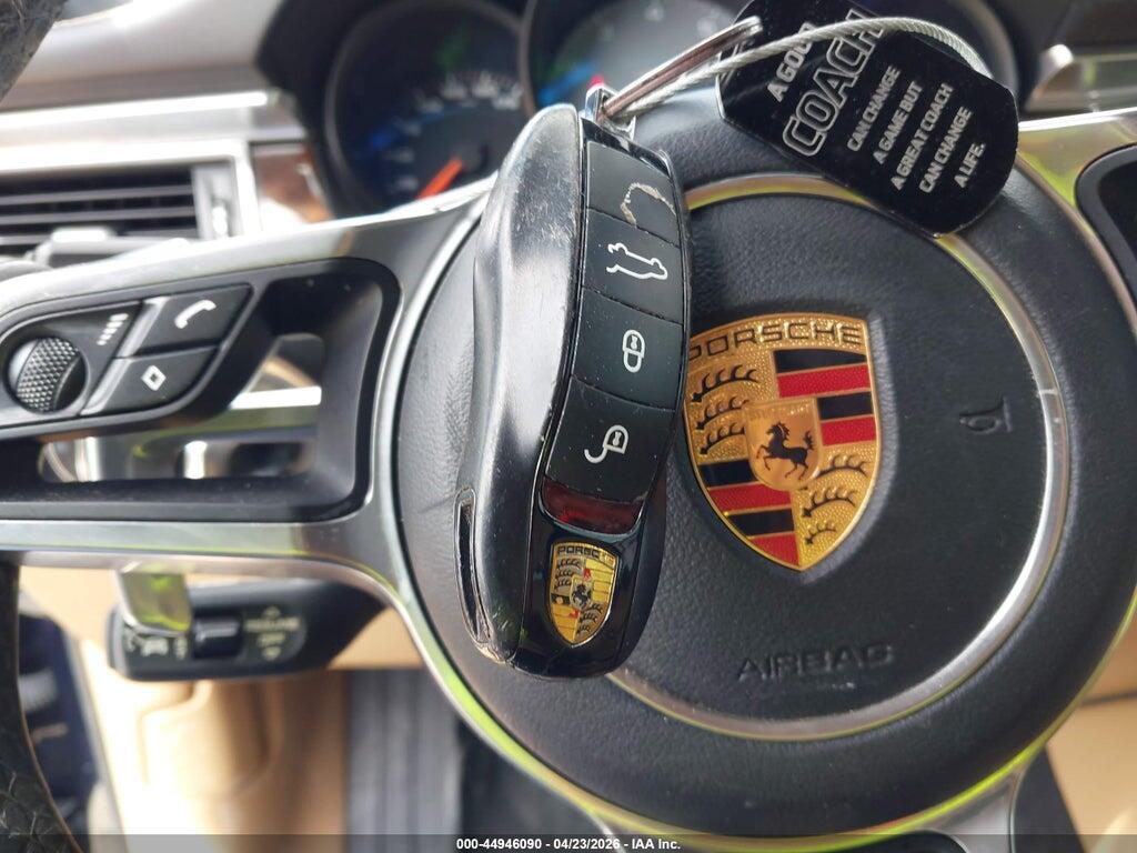 WP1AB2A5XHLB11961 2017 PORSCHE MACAN photo no. 11