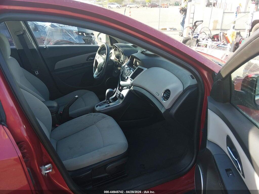 1G1PF5S97B7202973 2011 CHEVROLET CRUZE photo no. 5