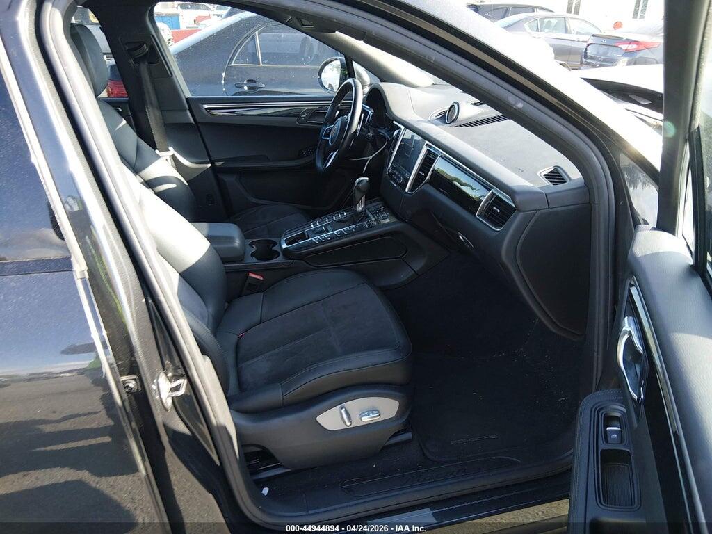 WP1AA2A58HLB80005 2017 PORSCHE MACAN photo no. 5