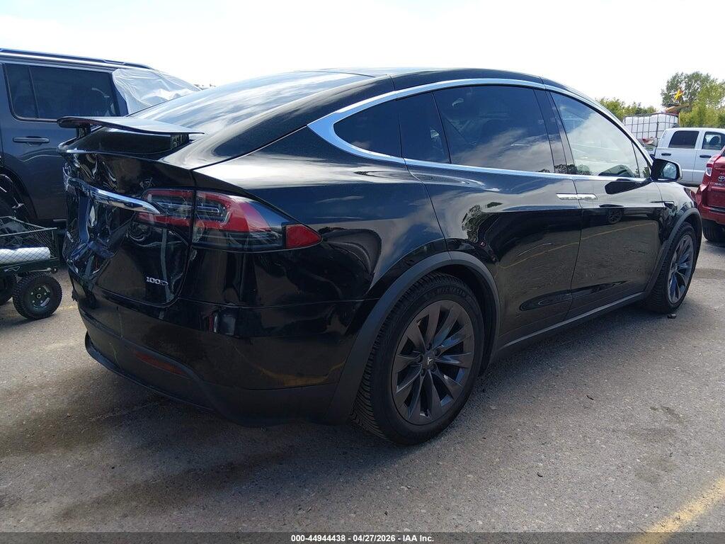 5YJXCDE25JF141303 2018 TESLA MODEL X photo no. 4