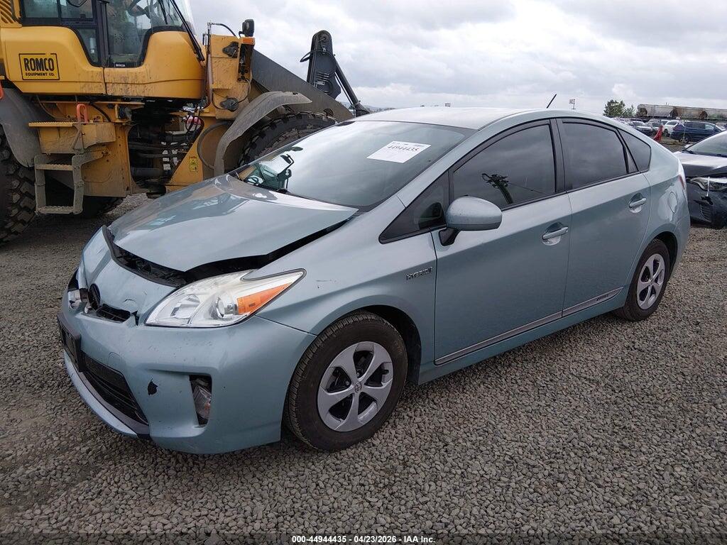JTDKN3DU1F1940870 2015 TOYOTA PRIUS photo no. 2