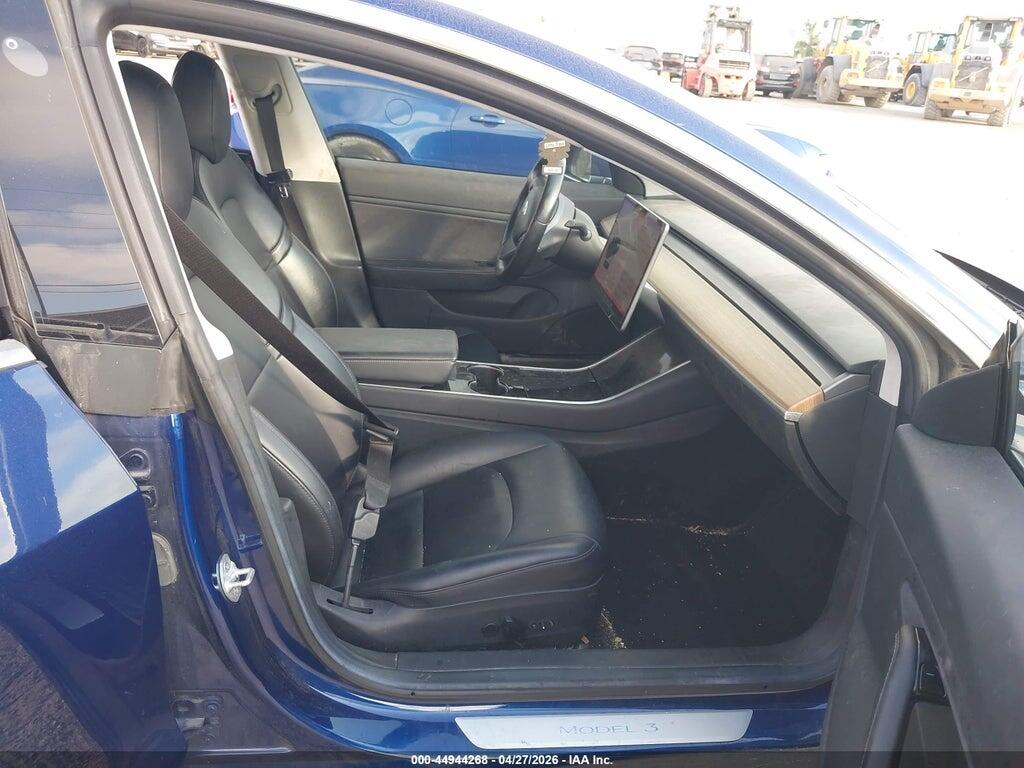 5YJ3E1EA7HF002301 2017 TESLA MODEL 3 photo no. 5
