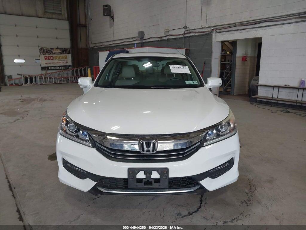 1HGCR2F83HA079084 2017 HONDA ACCORD photo no. 12