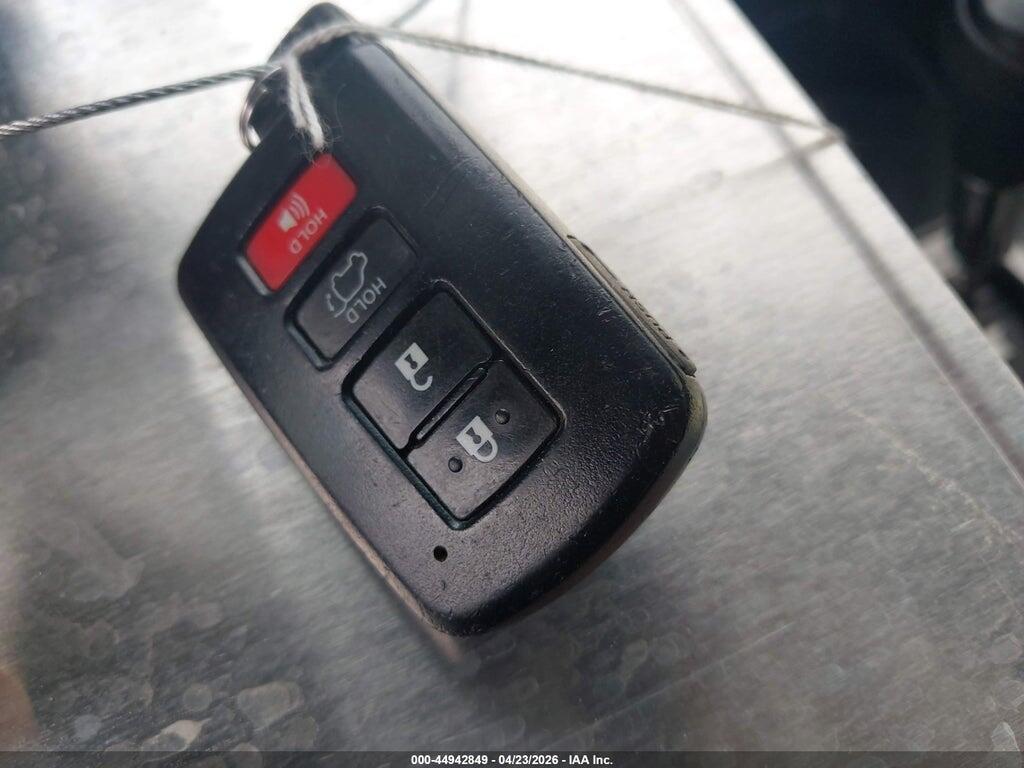 JTMWFREV7JJ166481 2018 TOYOTA RAV4 photo no. 11