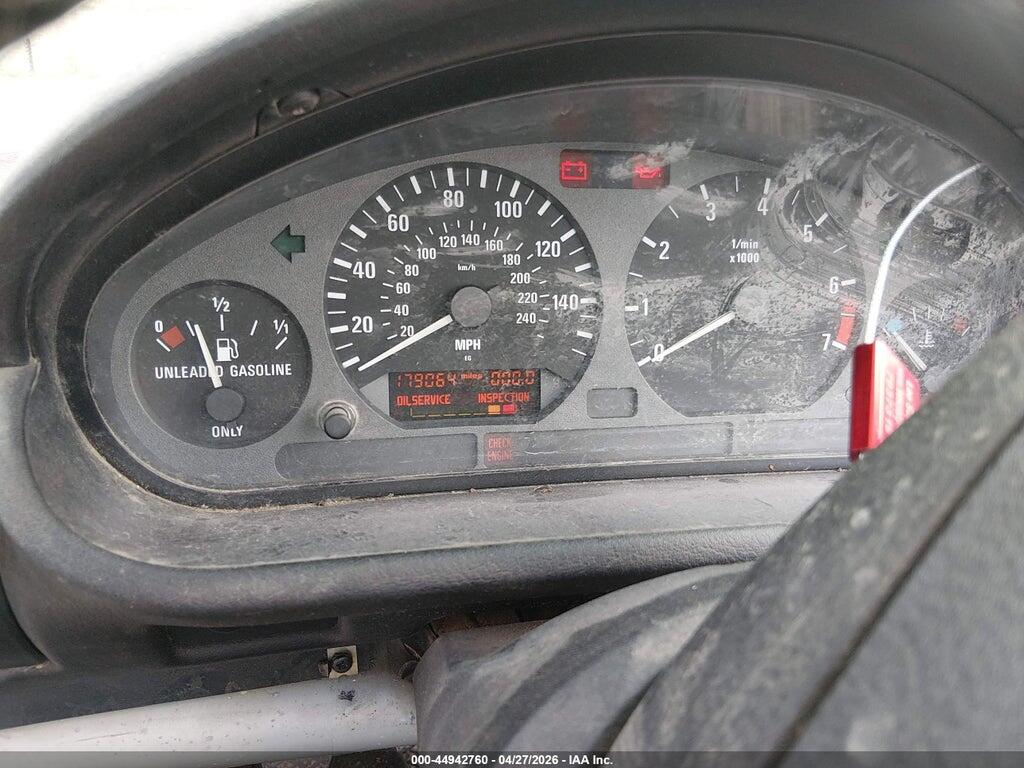 4USCH7329VLB82537 1997 BMW Z3 photo no. 7
