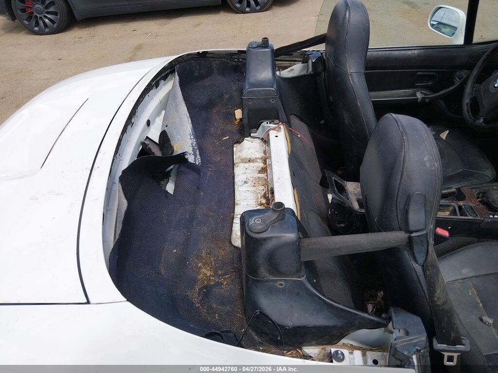 4USCH7329VLB82537 1997 BMW Z3 photo no. 8