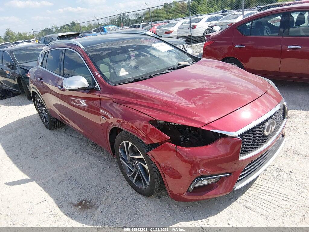 SJKCH5CP3JA045132 2018 INFINITI QX30 photo no. 1