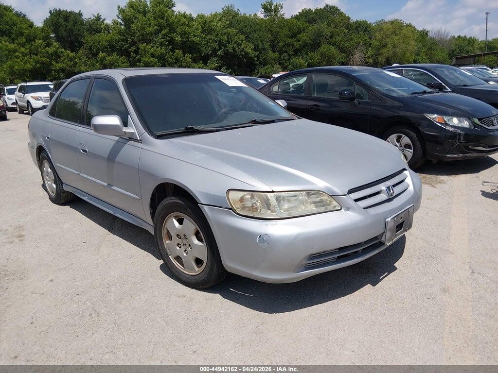 1HGCG16542A065529 2002 HONDA ACCORD photo no. 1