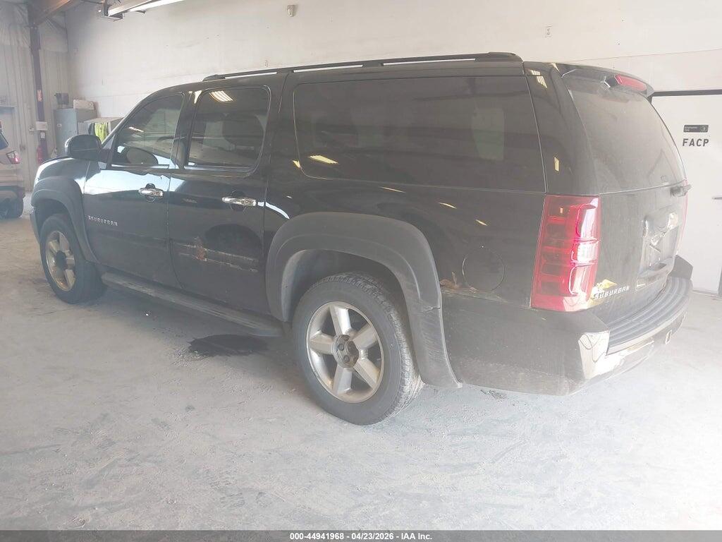 3GNFK16318G283485 2008 CHEVROLET SUBURBAN 1500 photo no. 3