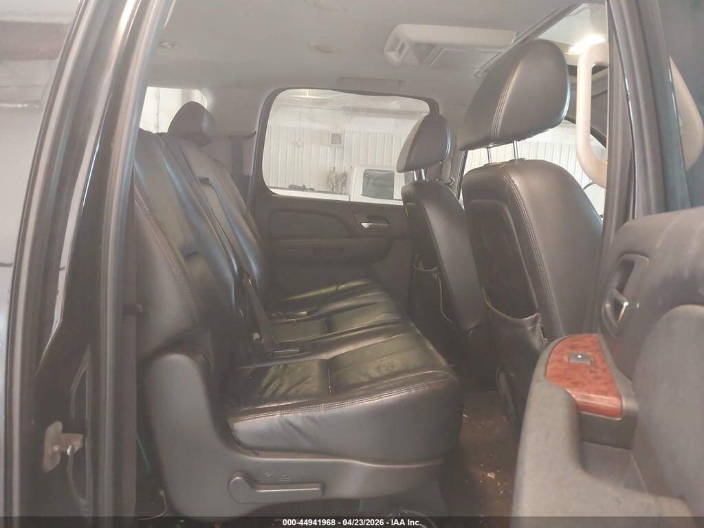 3GNFK16318G283485 2008 CHEVROLET SUBURBAN 1500 photo no. 8