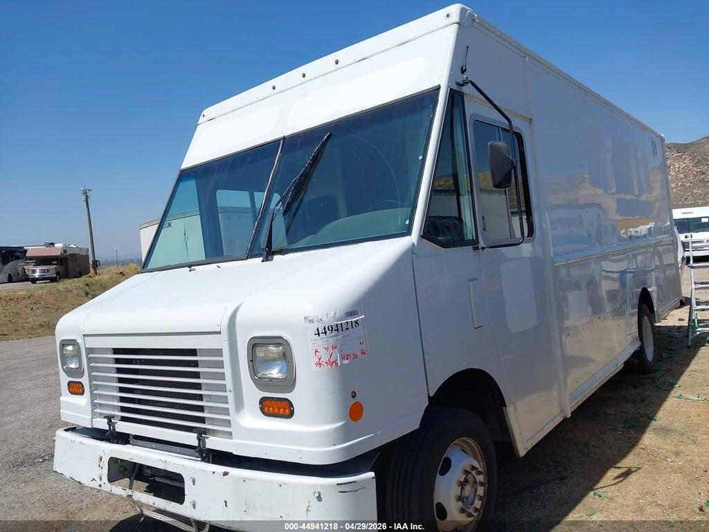 1F65F5KYXE0A06144 2014 FORD F-59 COMMERCIAL STRIPPED photo no. 2