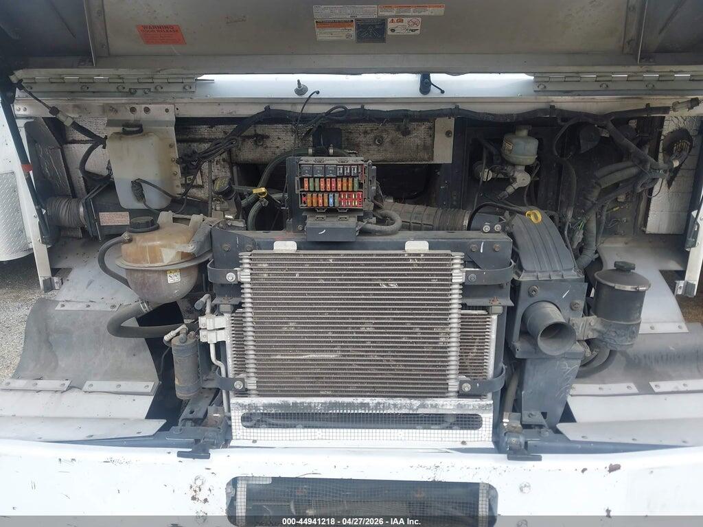 1F65F5KYXE0A06144 2014 FORD F-59 COMMERCIAL STRIPPED photo no. 9