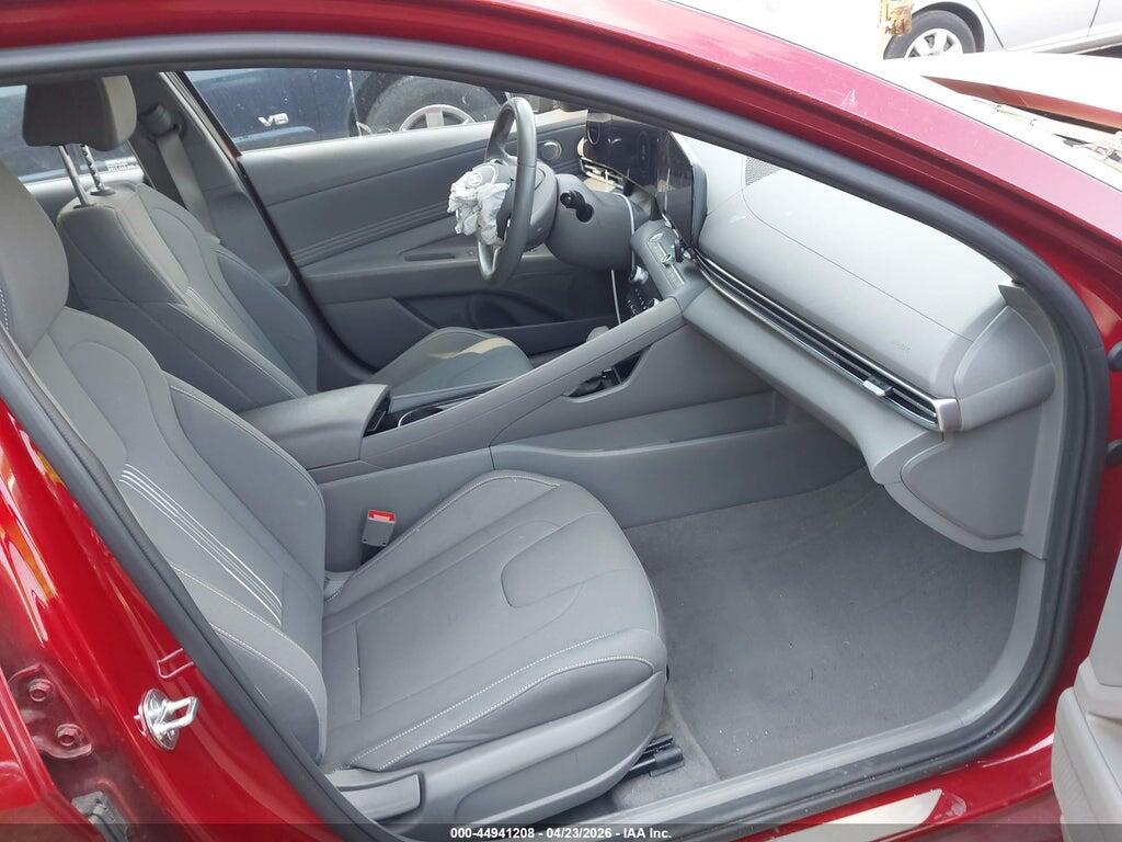 KMHLS4DG9RU811058 2024 HYUNDAI ELANTRA photo no. 5