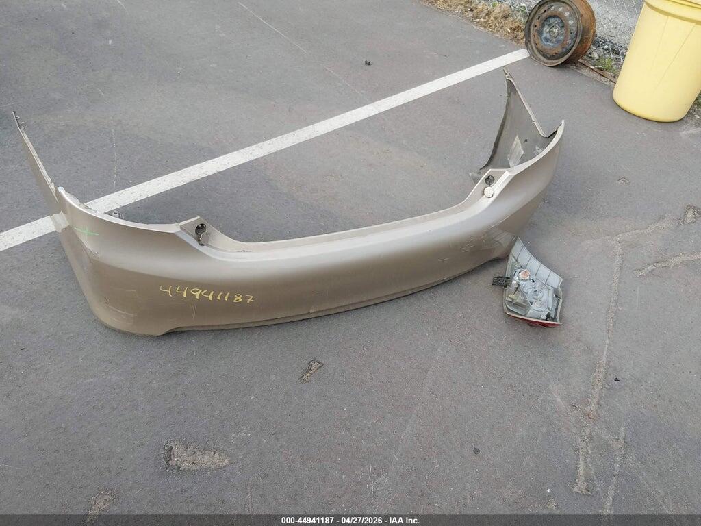 4T1BF1FK0CU610480 2012 TOYOTA CAMRY photo no. 12