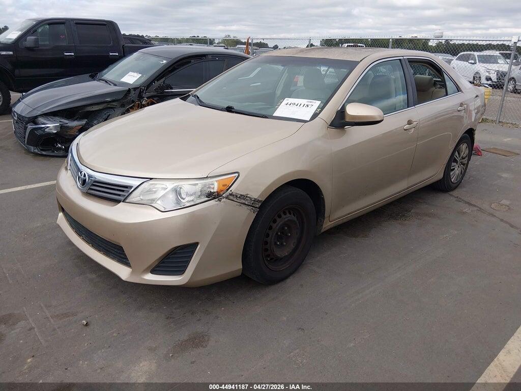 4T1BF1FK0CU610480 2012 TOYOTA CAMRY photo no. 2