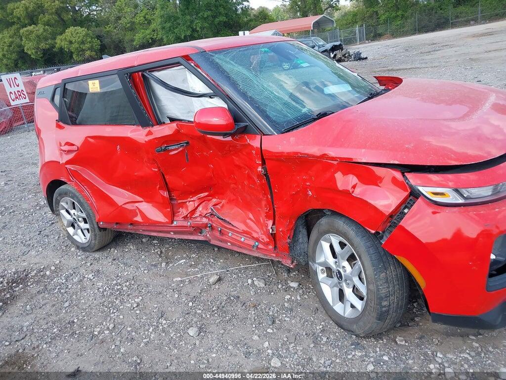 KNDJ23AUXN7154263 2022 KIA SOUL photo no. 6