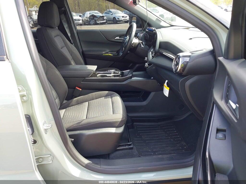 3GNAXPEG8TL259168 2026 CHEVROLET EQUINOX photo no. 5