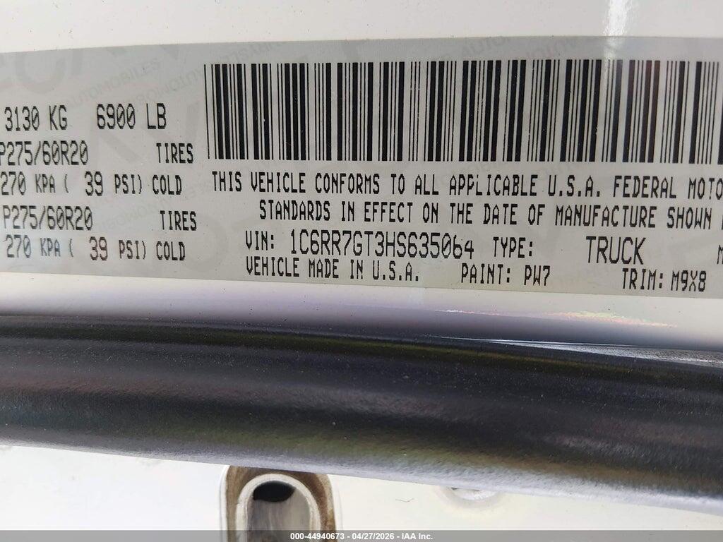 1C6RR7GT3HS635064 2017 RAM 1500 photo no. 9