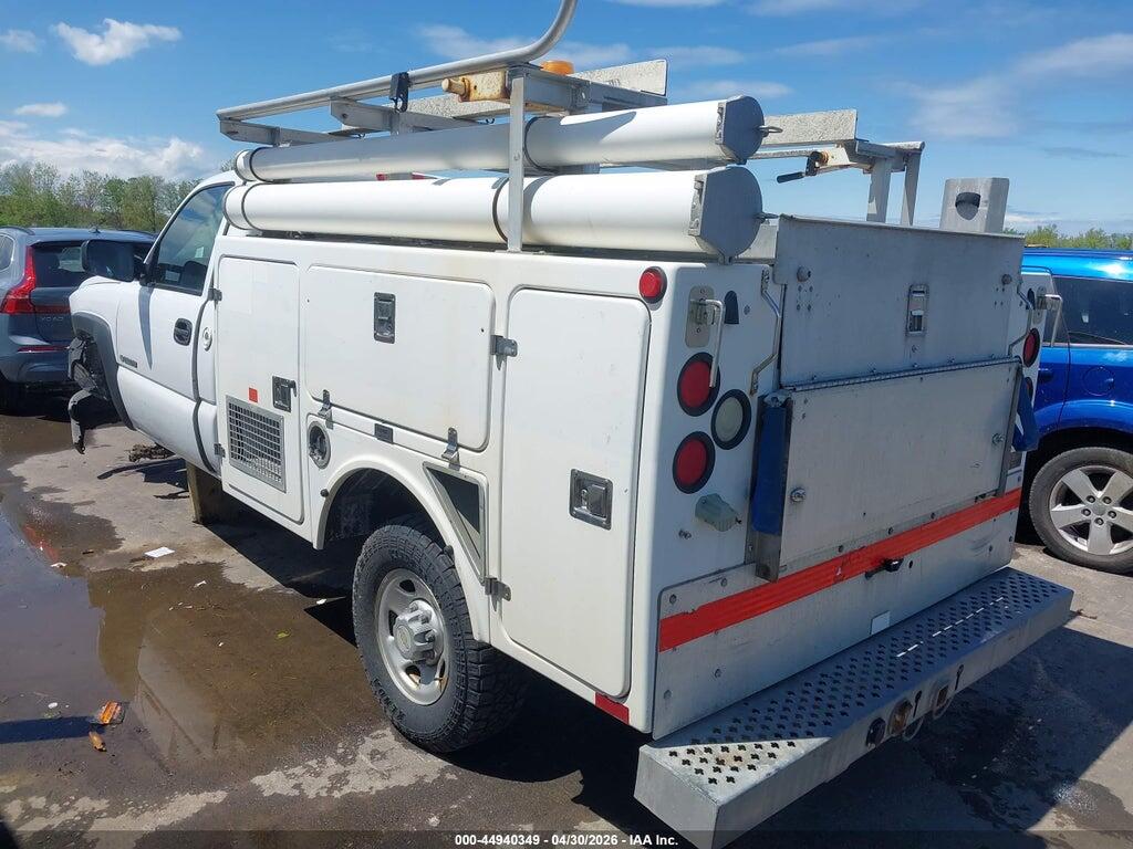 1GBHC24U05E162955 2005 CHEVROLET SILVERADO 2500HD photo no. 3