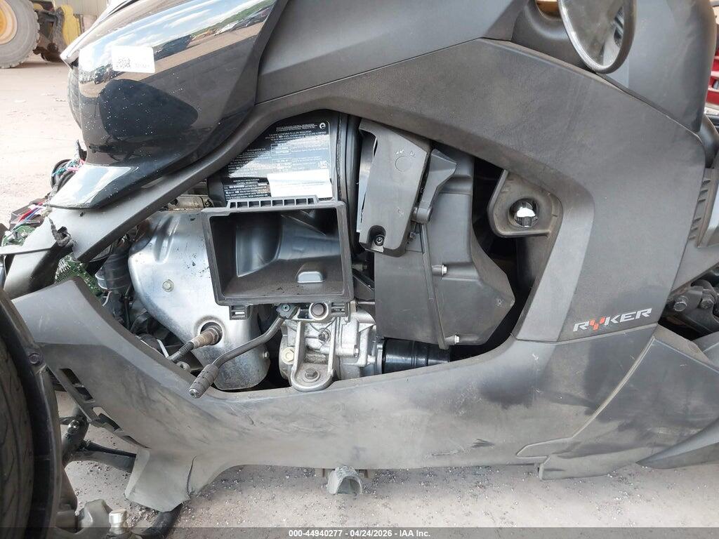 3JB2FEG42RJ000173 2024 CAN-AM RYKER photo no. 9