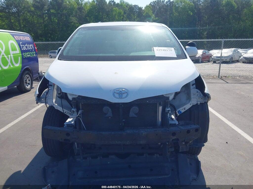5TDXK3DC6FS549710 2015 TOYOTA SIENNA photo no. 6
