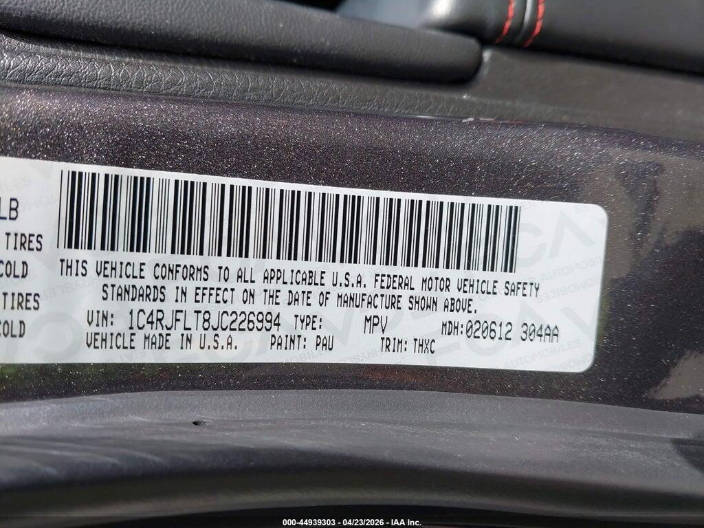 1C4RJFLT8JC226994 2018 JEEP GRAND CHEROKEE photo no. 9