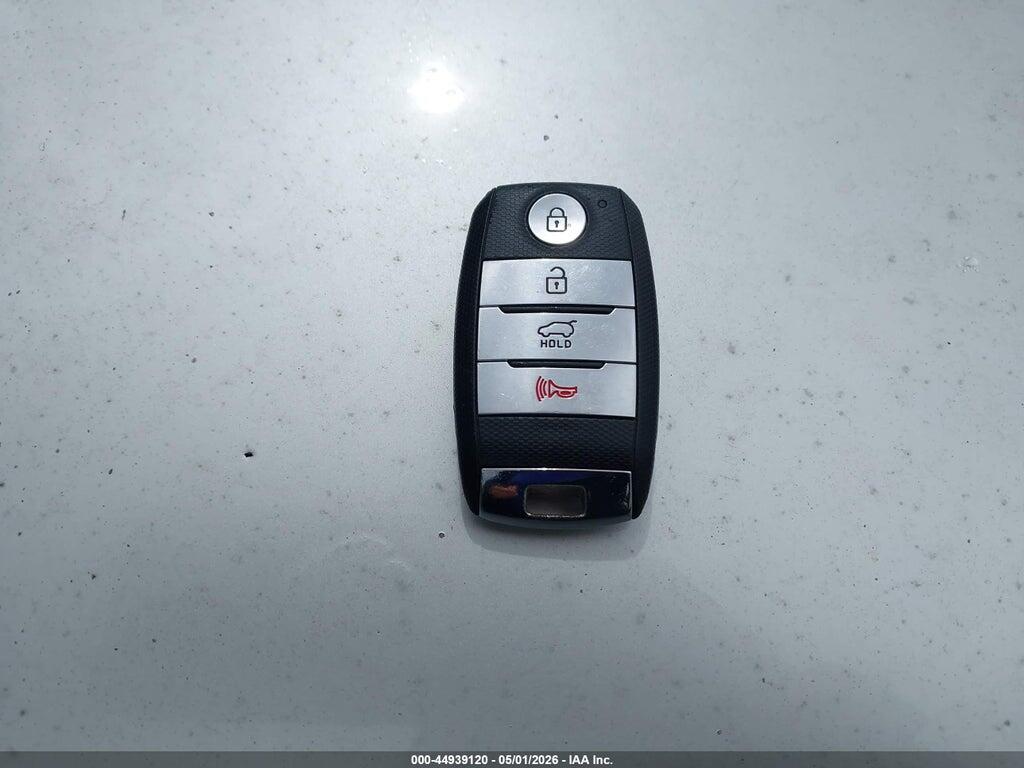 KNDCM3LD7J5211010 2018 KIA NIRO PLUG-IN HYBRID photo no. 11