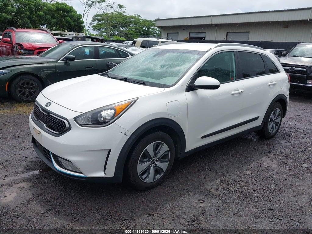 KNDCM3LD7J5211010 2018 KIA NIRO PLUG-IN HYBRID photo no. 2