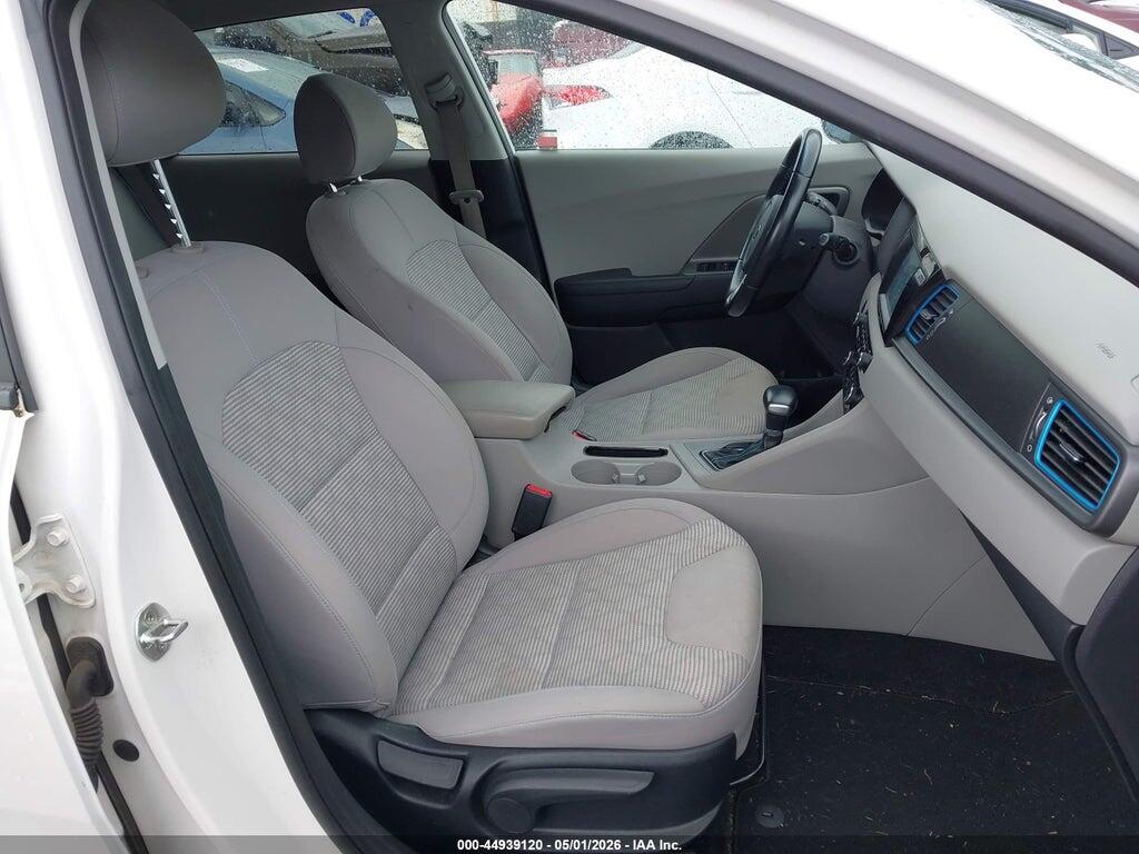 KNDCM3LD7J5211010 2018 KIA NIRO PLUG-IN HYBRID photo no. 5