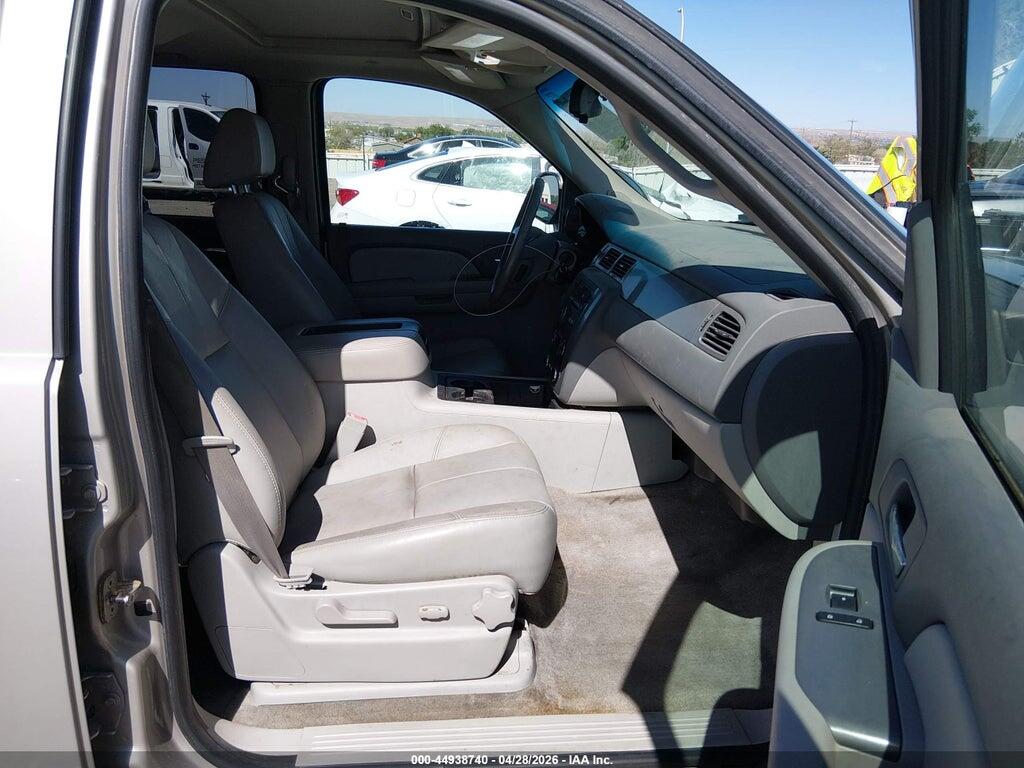3GNFK22069G266314 2009 CHEVROLET AVALANCHE 1500 photo no. 5