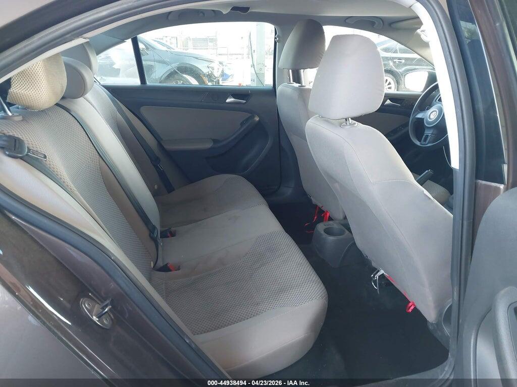 3VW1K7AJXDM389986 2013 VOLKSWAGEN JETTA photo no. 8