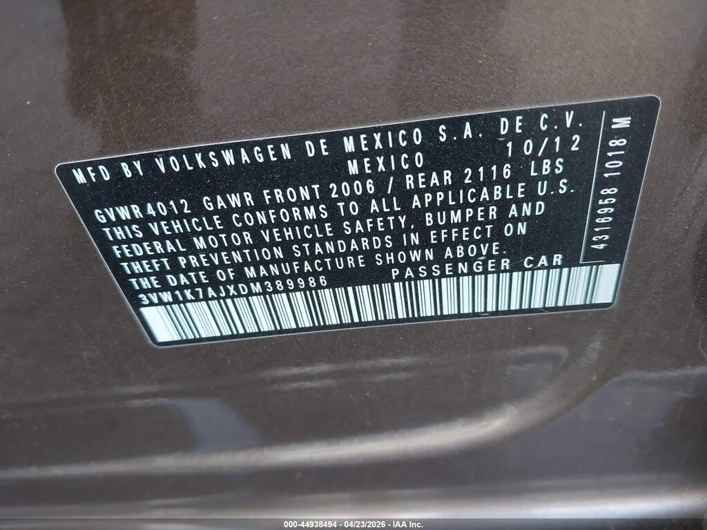 3VW1K7AJXDM389986 2013 VOLKSWAGEN JETTA photo no. 9