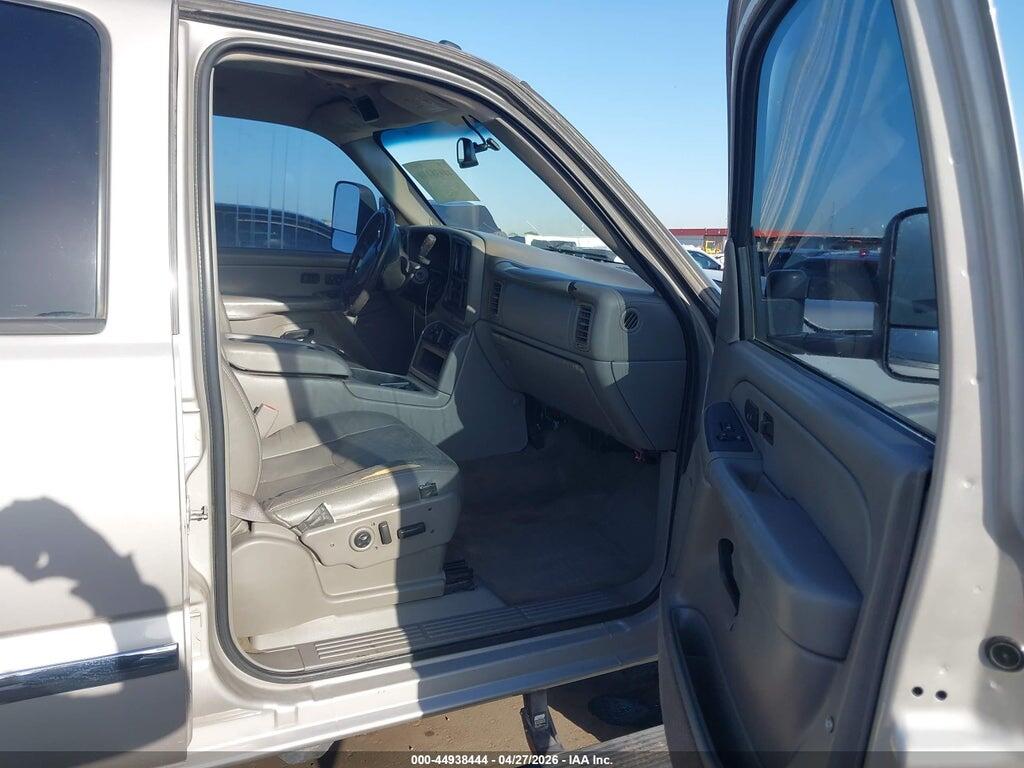 1GTHK23284F236677 2004 GMC SIERRA 2500HD photo no. 5