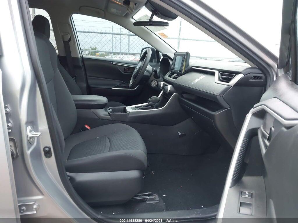 2T3H1RFV0MC107379 2021 TOYOTA RAV4 photo no. 5