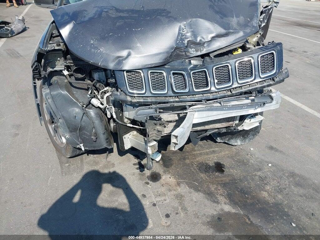 3C4NJDCB7LT208794 2020 JEEP COMPASS photo no. 6