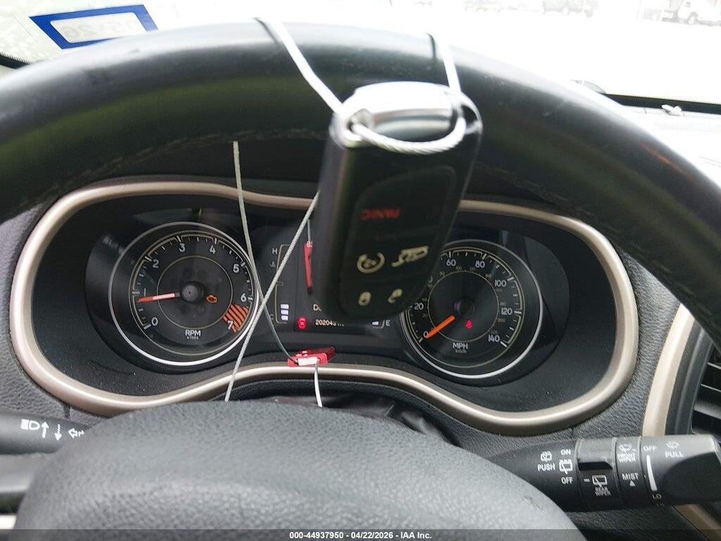 1C4PJLCB1FW722996 2015 JEEP CHEROKEE photo no. 11