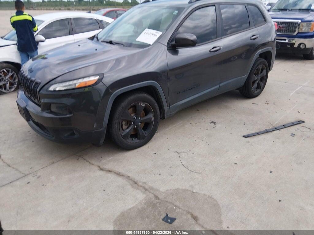 1C4PJLCB1FW722996 2015 JEEP CHEROKEE photo no. 2