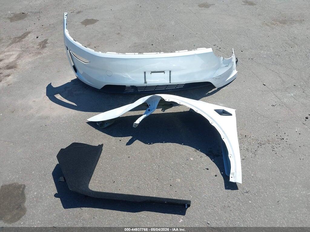 7SAYGDEE9TA391018 2026 TESLA MODEL Y photo no. 11
