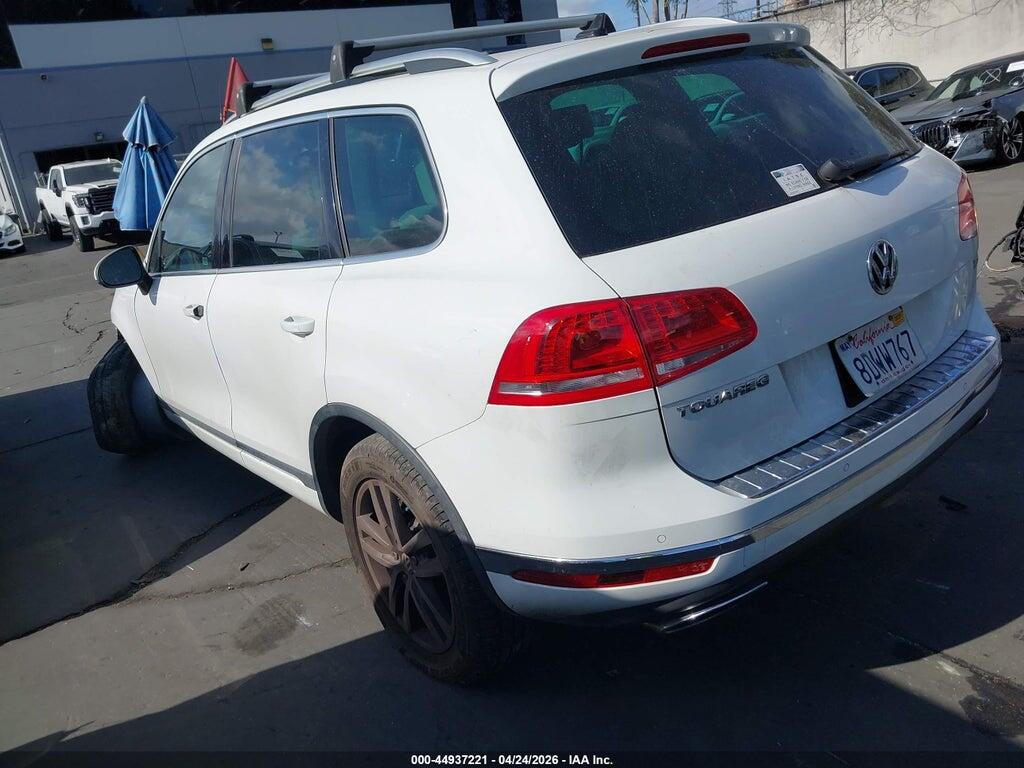 WVGEP9BP7GD004741 2016 VOLKSWAGEN TOUAREG photo no. 3